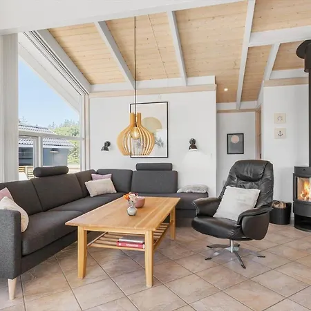 Holiday home Bl1761-blokhus-hojmarksvej-44 *